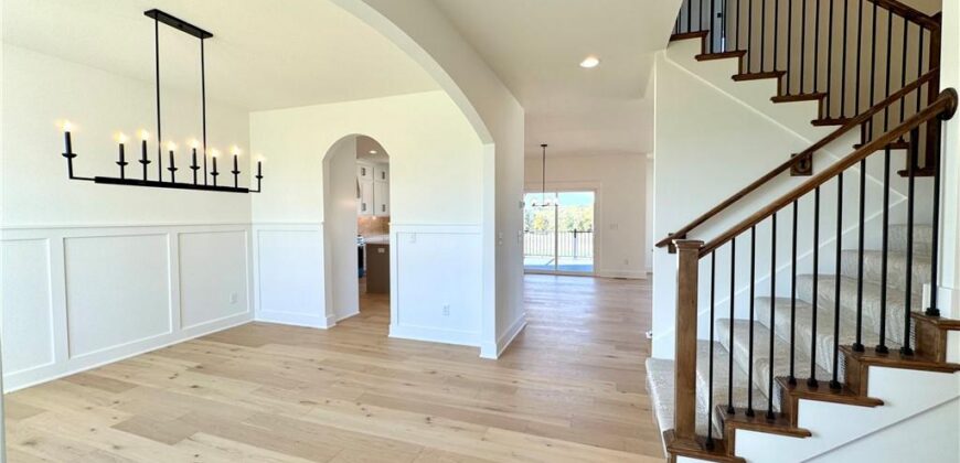 8300 NW 90th Street, Kansas City, MO 64153