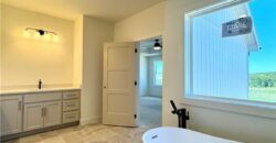 8300 NW 90th Street, Kansas City, MO 64153
