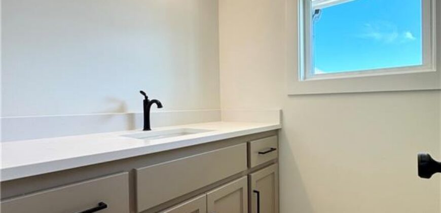 8300 NW 90th Street, Kansas City, MO 64153