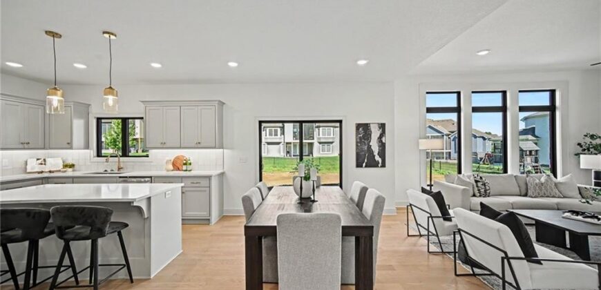 3024 NE 102nd Street, Kansas City, MO 64155