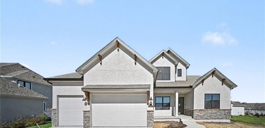 3024 NE 102nd Street, Kansas City, MO 64155