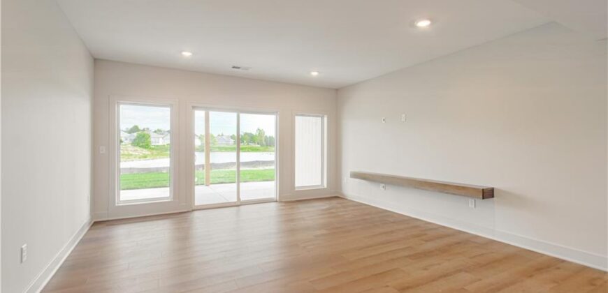 2335 Foxtail Drive, Kearney, MO 64060