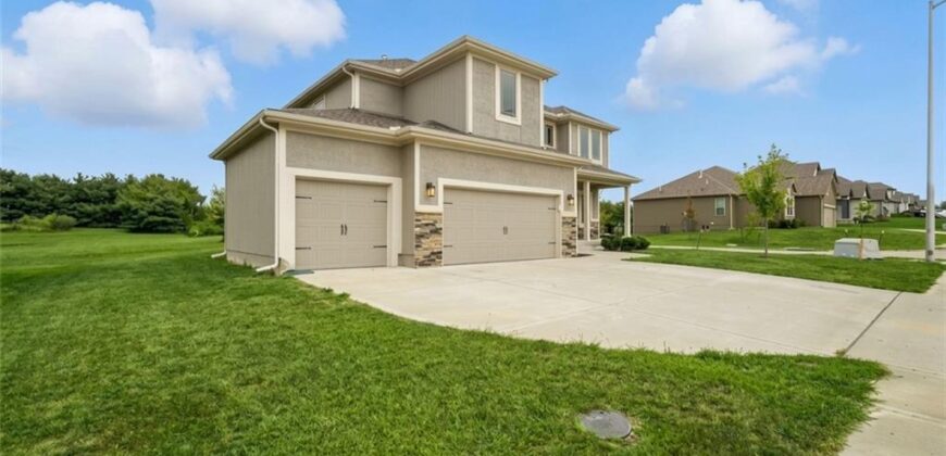 10838 N Bristol Avenue, Kansas City, MO 64156