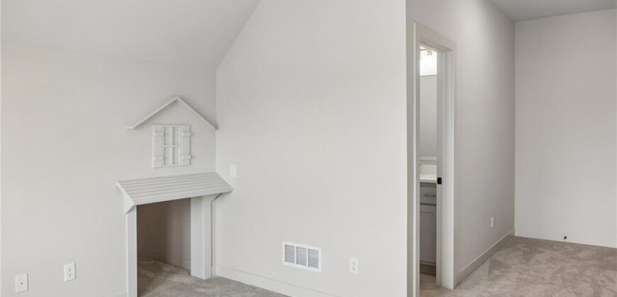 1957 Longview Drive, Liberty, MO 64068