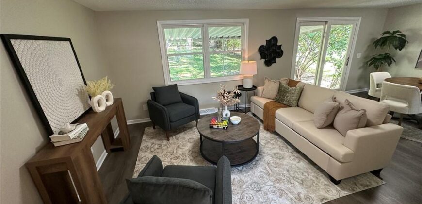 6303 N Broadway Street, Kansas City, MO 64118