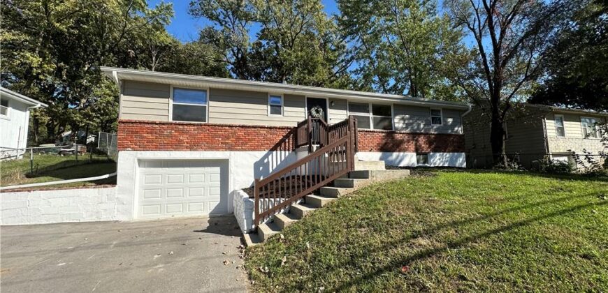 6303 N Broadway Street, Kansas City, MO 64118