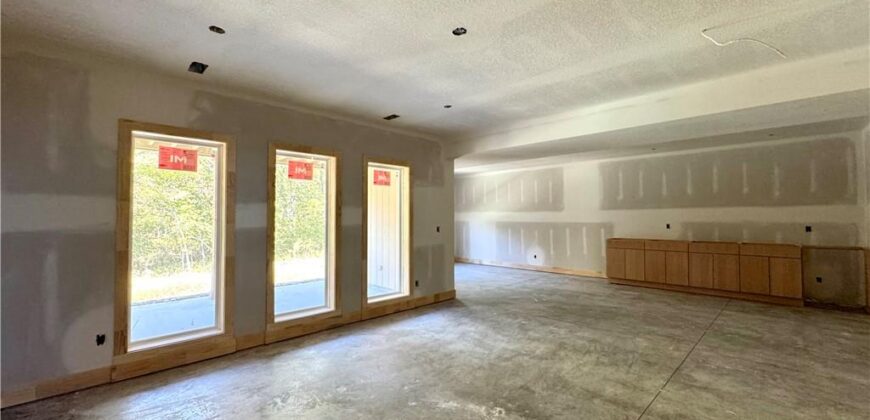 9004 N Everton Avenue, Kansas City, MO 64153