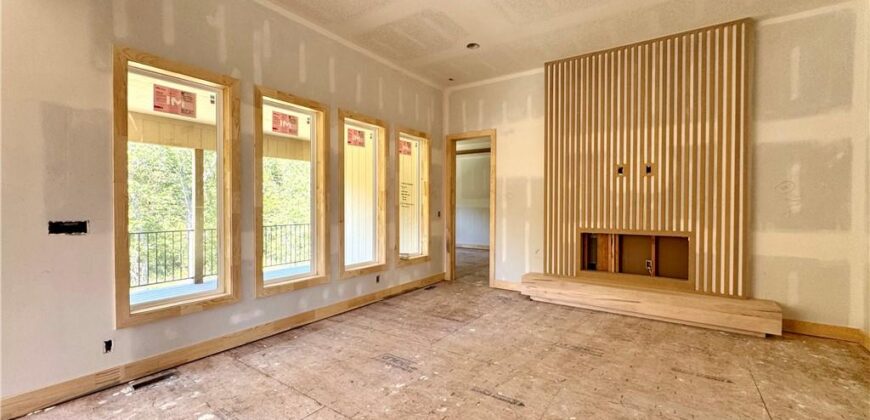 9004 N Everton Avenue, Kansas City, MO 64153