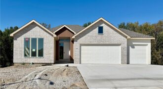 9004 N Everton Avenue, Kansas City, MO 64153