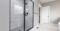 6925 NE 102nd Street, Kansas City, MO 64156