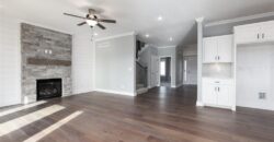 6925 NE 102nd Street, Kansas City, MO 64156