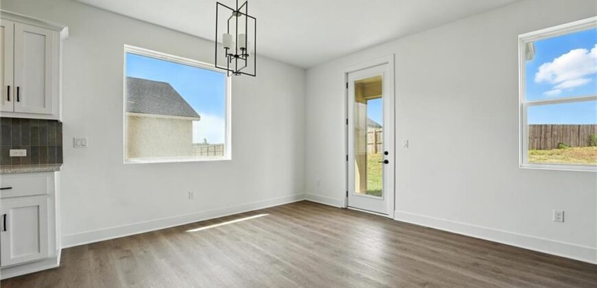 2601 Sunset Drive, Platte City, MO 64079