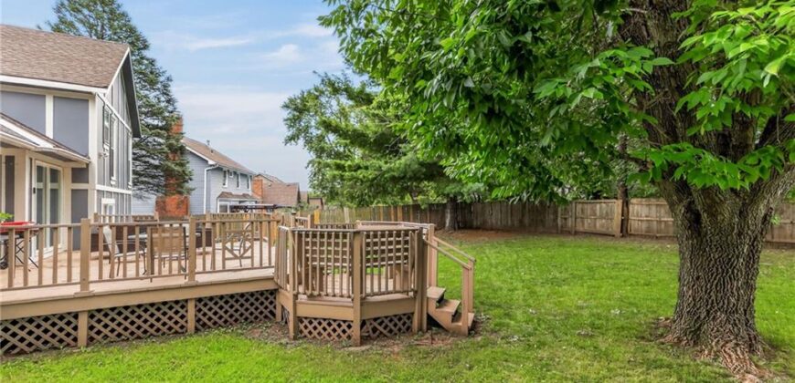 8216 NW Delta Drive, Kansas City, MO 64151
