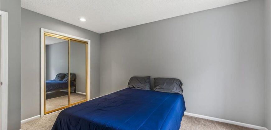 8216 NW Delta Drive, Kansas City, MO 64151
