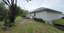 14 Sandi Circle, Dearborn, MO 64439