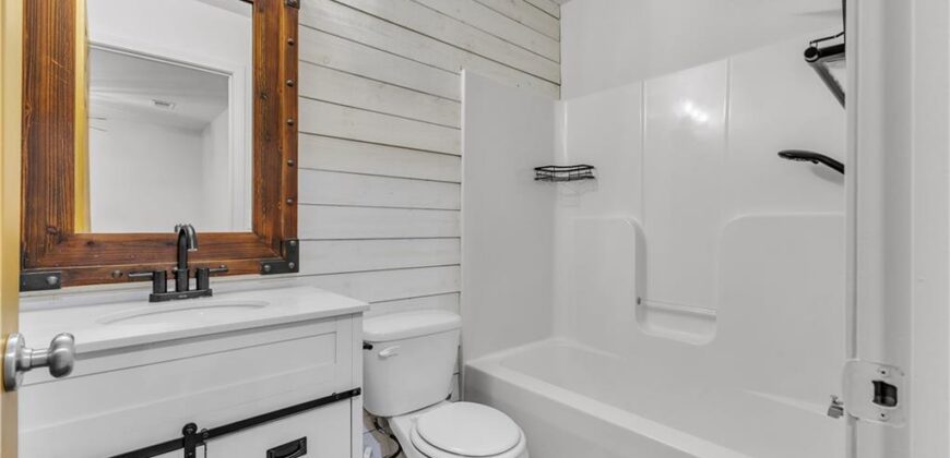 8154 N Drury Avenue, Kansas City, MO 64119