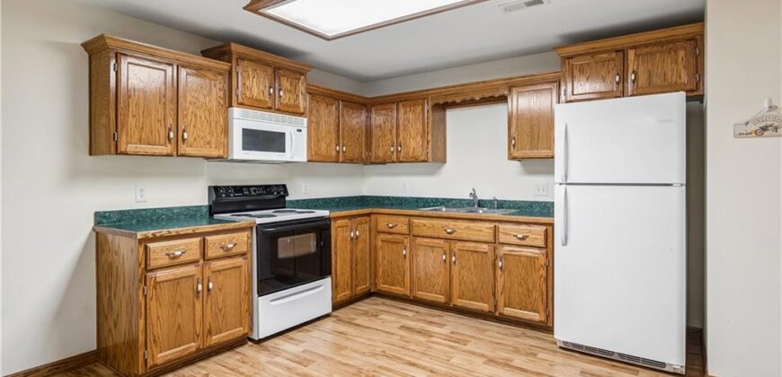 1707 Lynn Road, Excelsior Springs, MO 64024