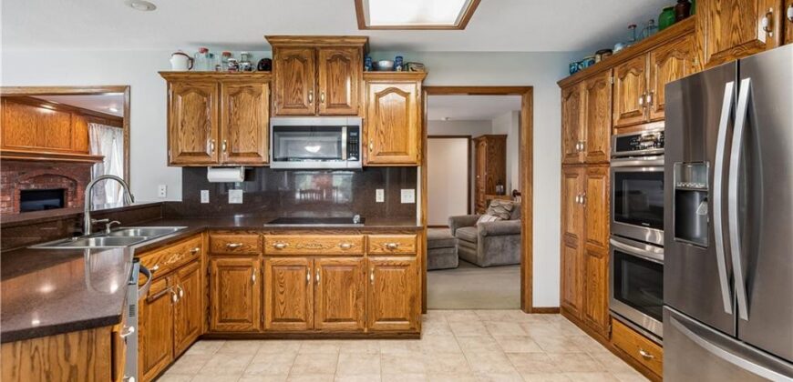 1707 Lynn Road, Excelsior Springs, MO 64024