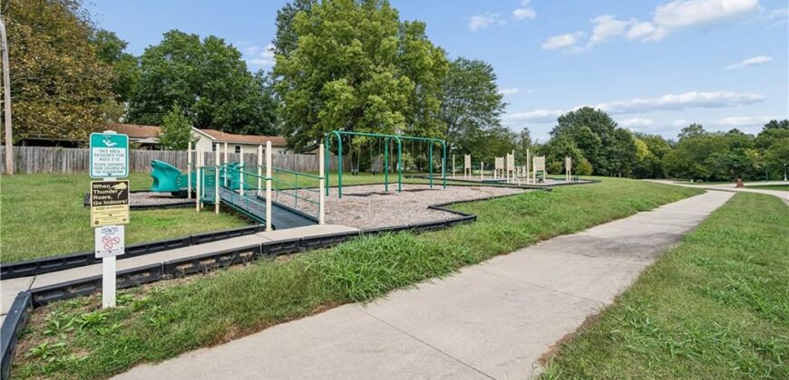1707 Lynn Road, Excelsior Springs, MO 64024