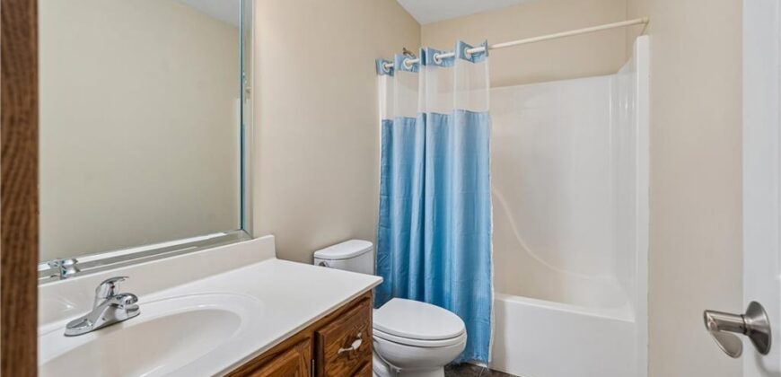 1707 Lynn Road, Excelsior Springs, MO 64024