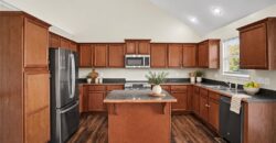 9218 N Kirkwood Avenue, Kansas City, MO 64154