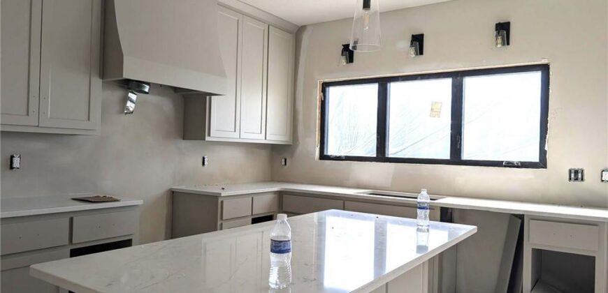 7801 NE 103rd Terrace, Kansas City, MO 64057