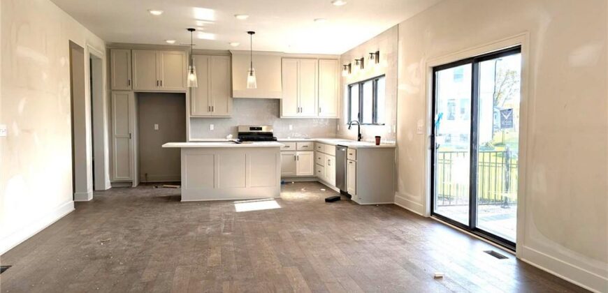 7801 NE 103rd Terrace, Kansas City, MO 64157
