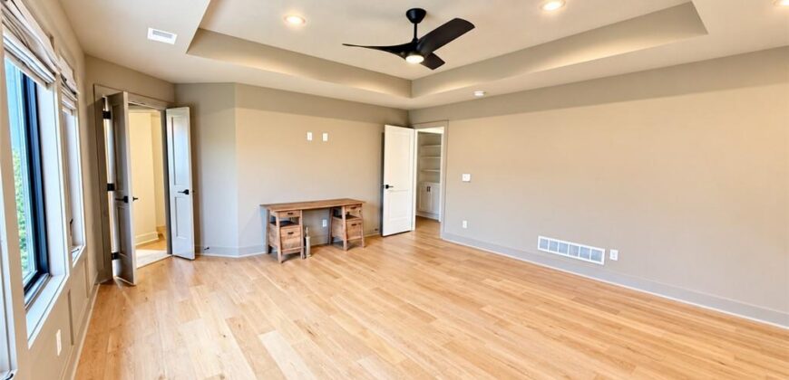 12455 NW Appaloosa Street, Platte City, MO 64079