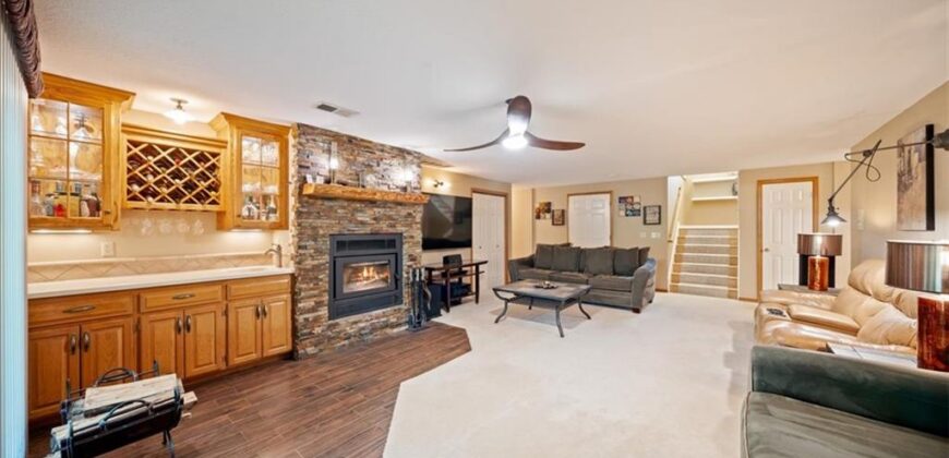 14410 NW 73rd Street, Kansas City, MO 64152