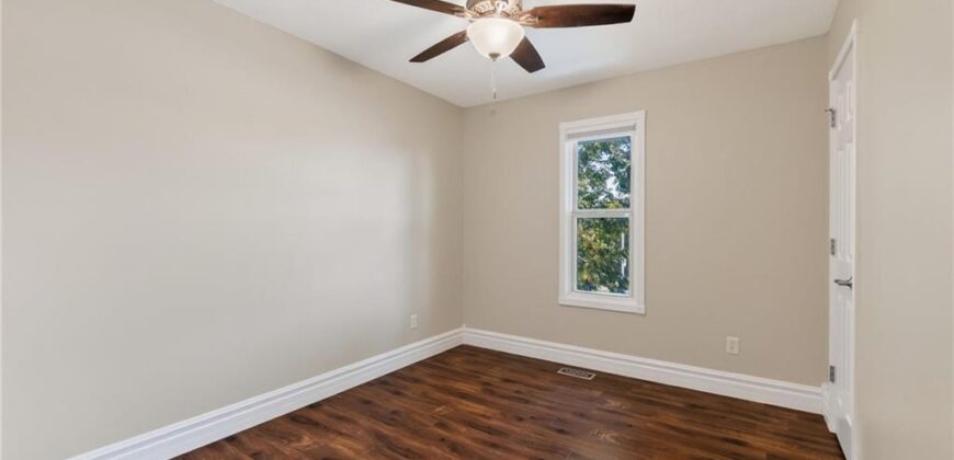8005 N Congress Avenue, Kansas City, MO 64152