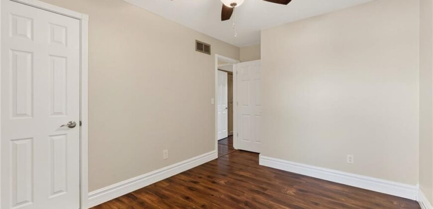 8005 N Congress Avenue, Kansas City, MO 64152