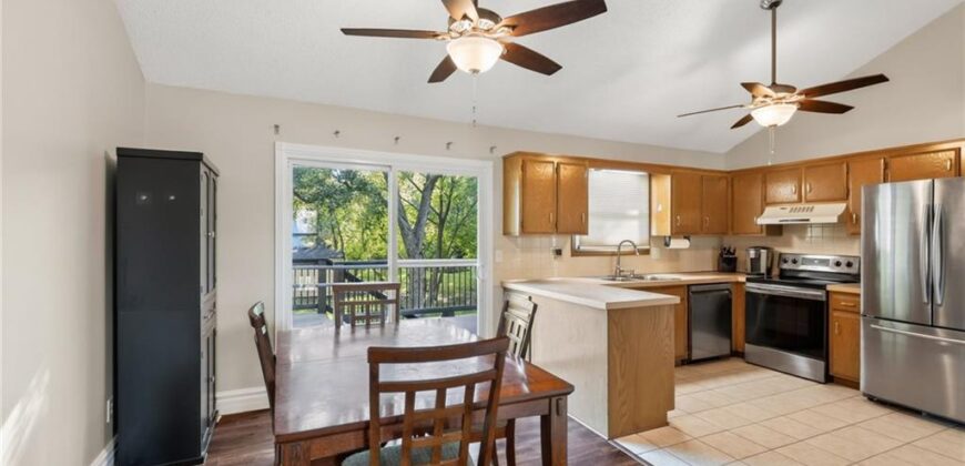 8005 N Congress Avenue, Kansas City, MO 64152