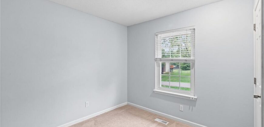 10517 N McGee Street, Kansas City, MO 64155