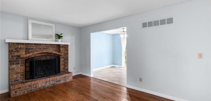 10517 N McGee Street, Kansas City, MO 64155