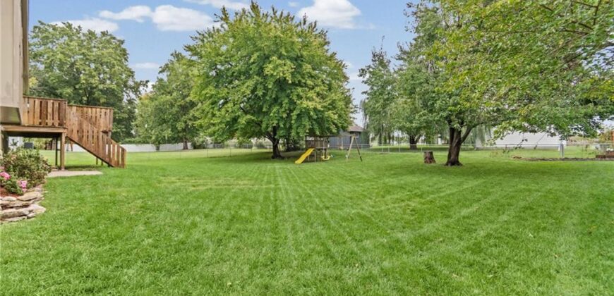 10517 N McGee Street, Kansas City, MO 64155