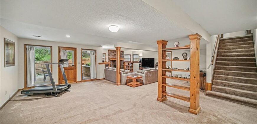 8309 N Marston Avenue, Kansas City, MO 64151