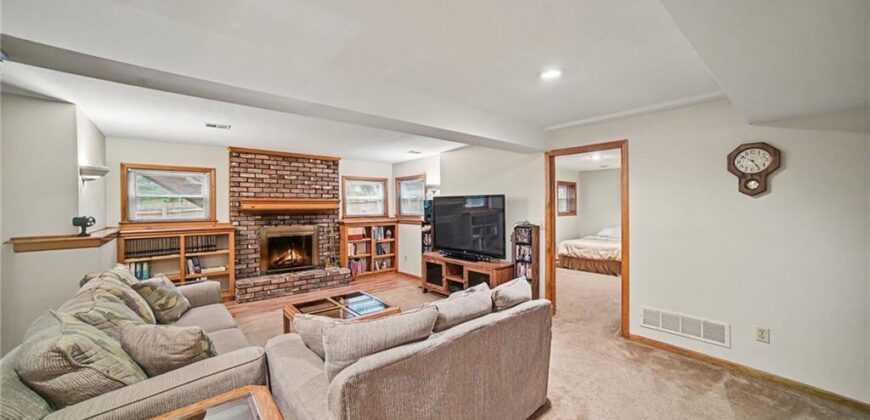 8309 N Marston Avenue, Kansas City, MO 64151
