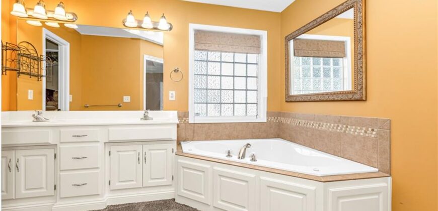 3105 NE 90th Terrace, Kansas City, MO 64156