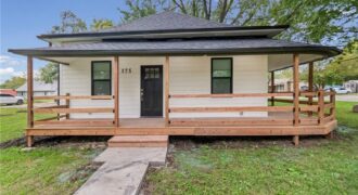 175 W 3rd Street, Holt, MO 64048