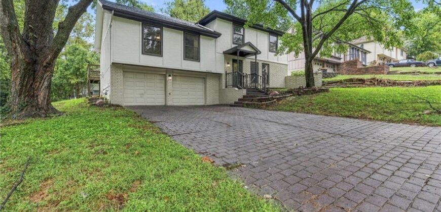 10600 NW 58th Street, Kansas City, MO 64152