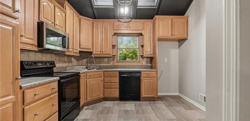10600 NW 58th Street, Kansas City, MO 64152
