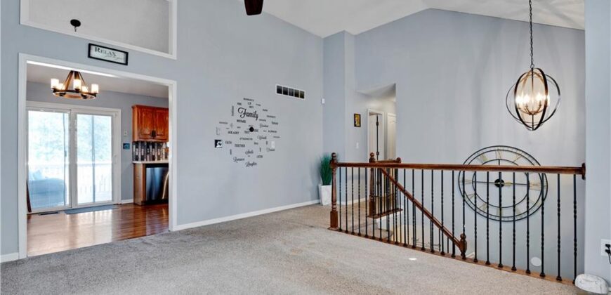 11037 N Lewis Avenue, Kansas City, MO 64157