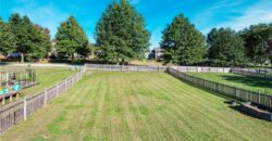 11037 N Lewis Avenue, Kansas City, MO 64157
