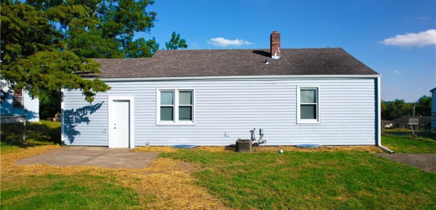 102 Westview Place, Excelsior Springs, MO 64024