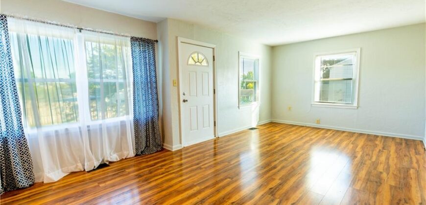 102 Westview Place, Excelsior Springs, MO 64024