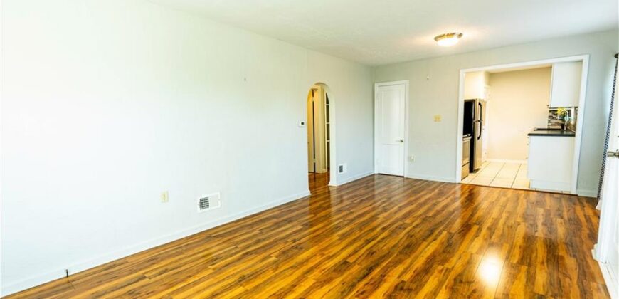 102 Westview Place, Excelsior Springs, MO 64024