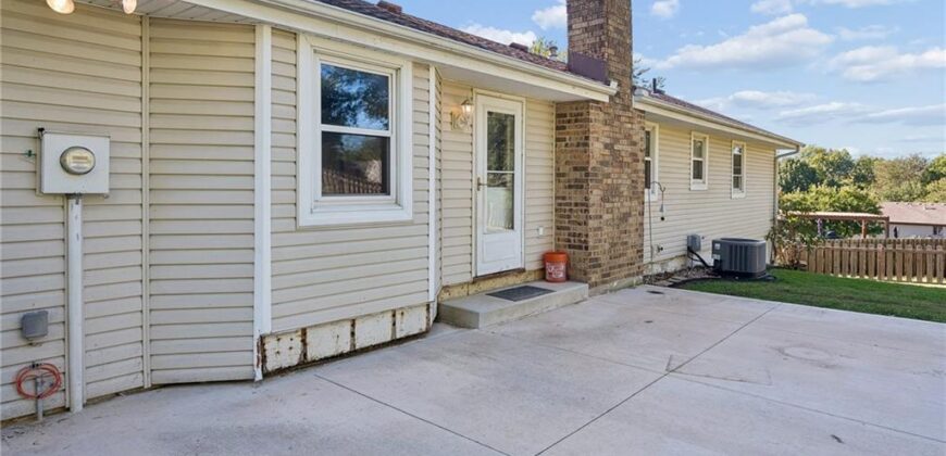 508 Wells Road, Platte City, MO 64079