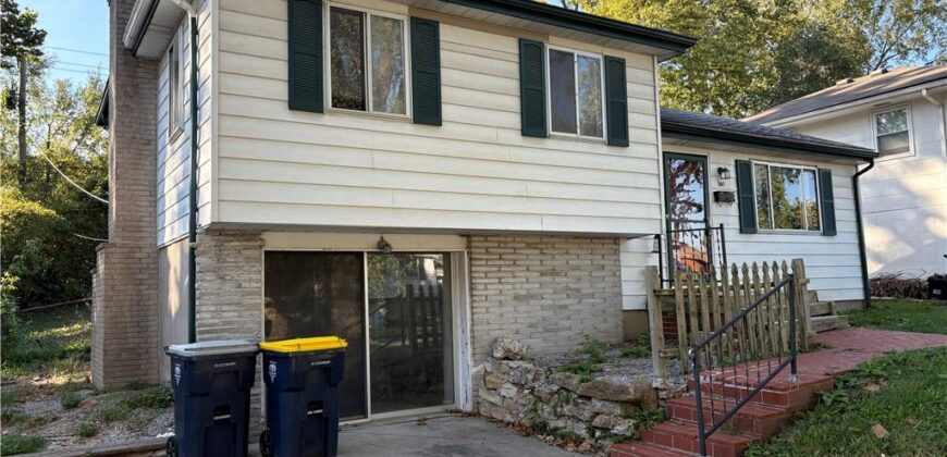 4724 N Bristol Avenue, Kansas City, MO 64117