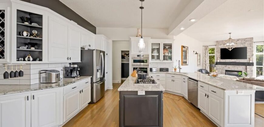 8901 NE 92nd Terrace, Kansas City, MO 64157