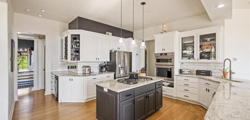 8901 NE 92nd Terrace, Kansas City, MO 64157
